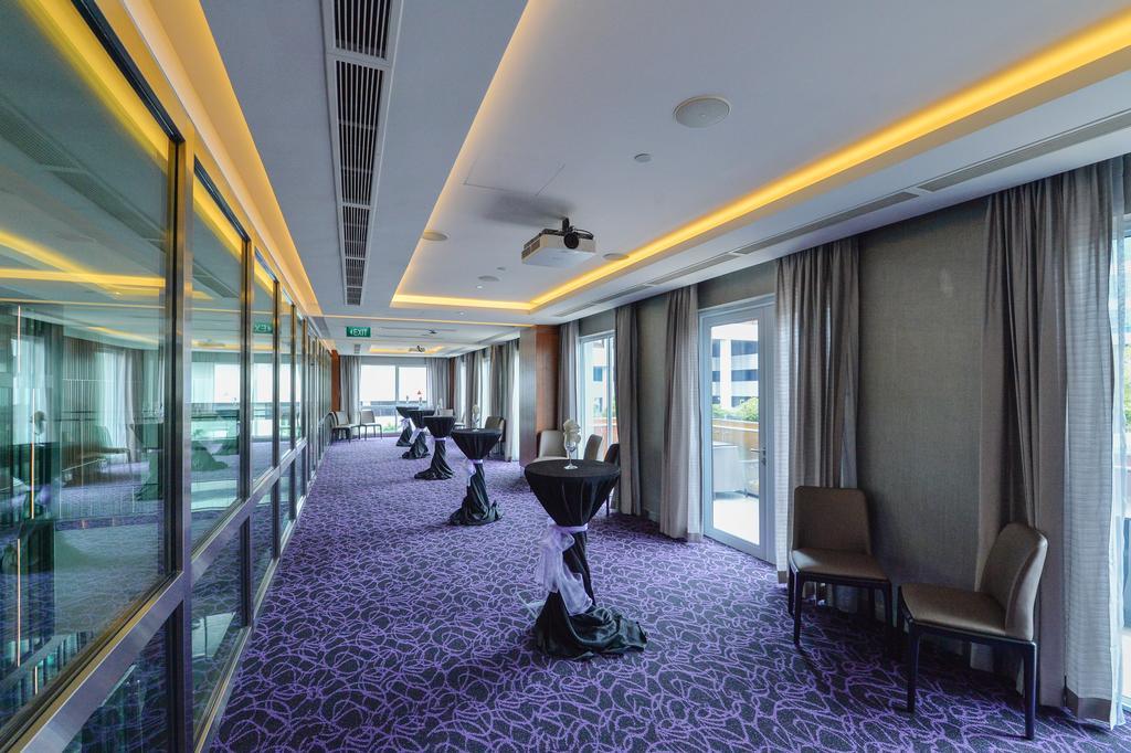 Aqueen Hotel Paya Lebar Singapore Ngoại thất bức ảnh